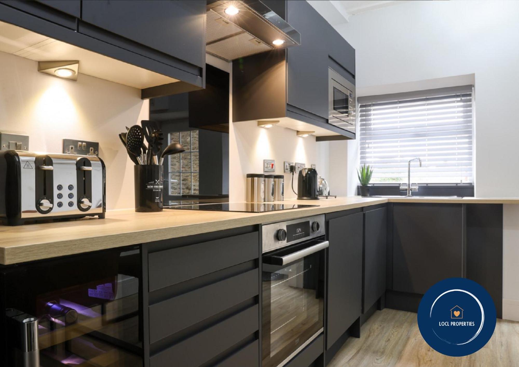 Beam End Snainton - Modern 2-Bedroom Stone Cottage 외부 사진
