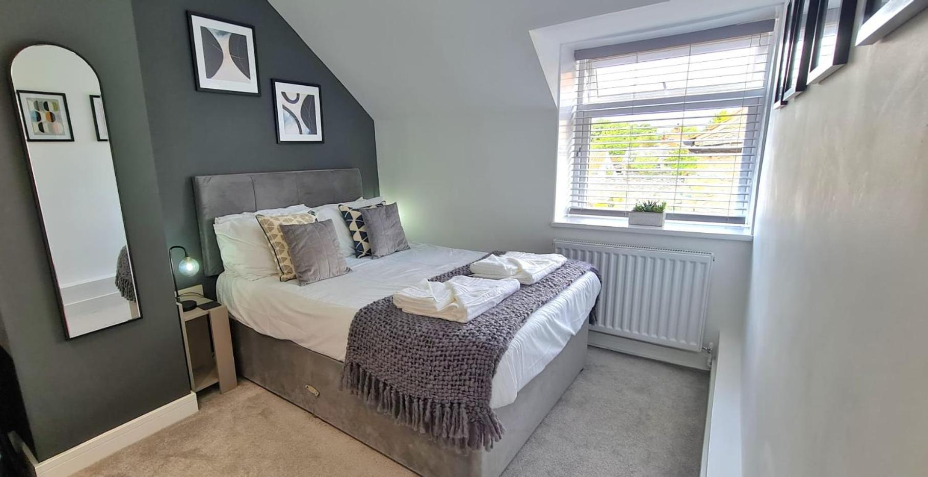 Beam End Snainton - Modern 2-Bedroom Stone Cottage 외부 사진